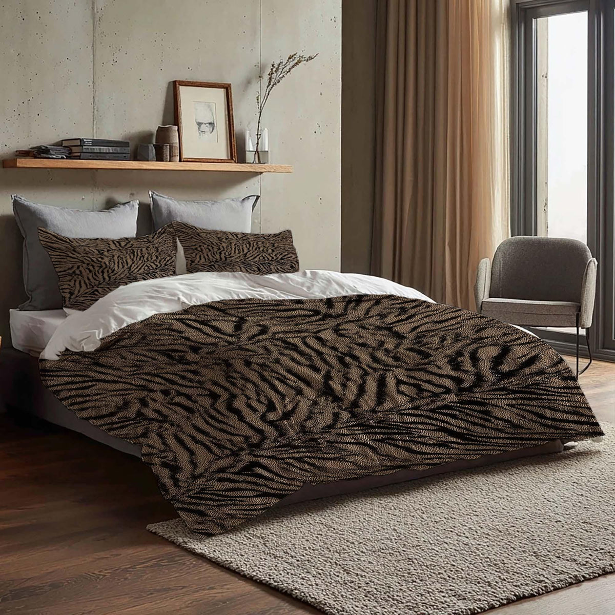 Brown Tiger Stripe Duvet Cover Set, Wild Animal Print Bedding Set with Pillowcases, Soft Microfiber Bed Cover for All Seasons, All Sizes