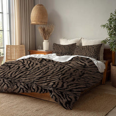 Brown Tiger Stripe Duvet Cover Set, Wild Animal Print Bedding Set with Pillowcases, Soft Microfiber Bed Cover for All Seasons, All Sizes