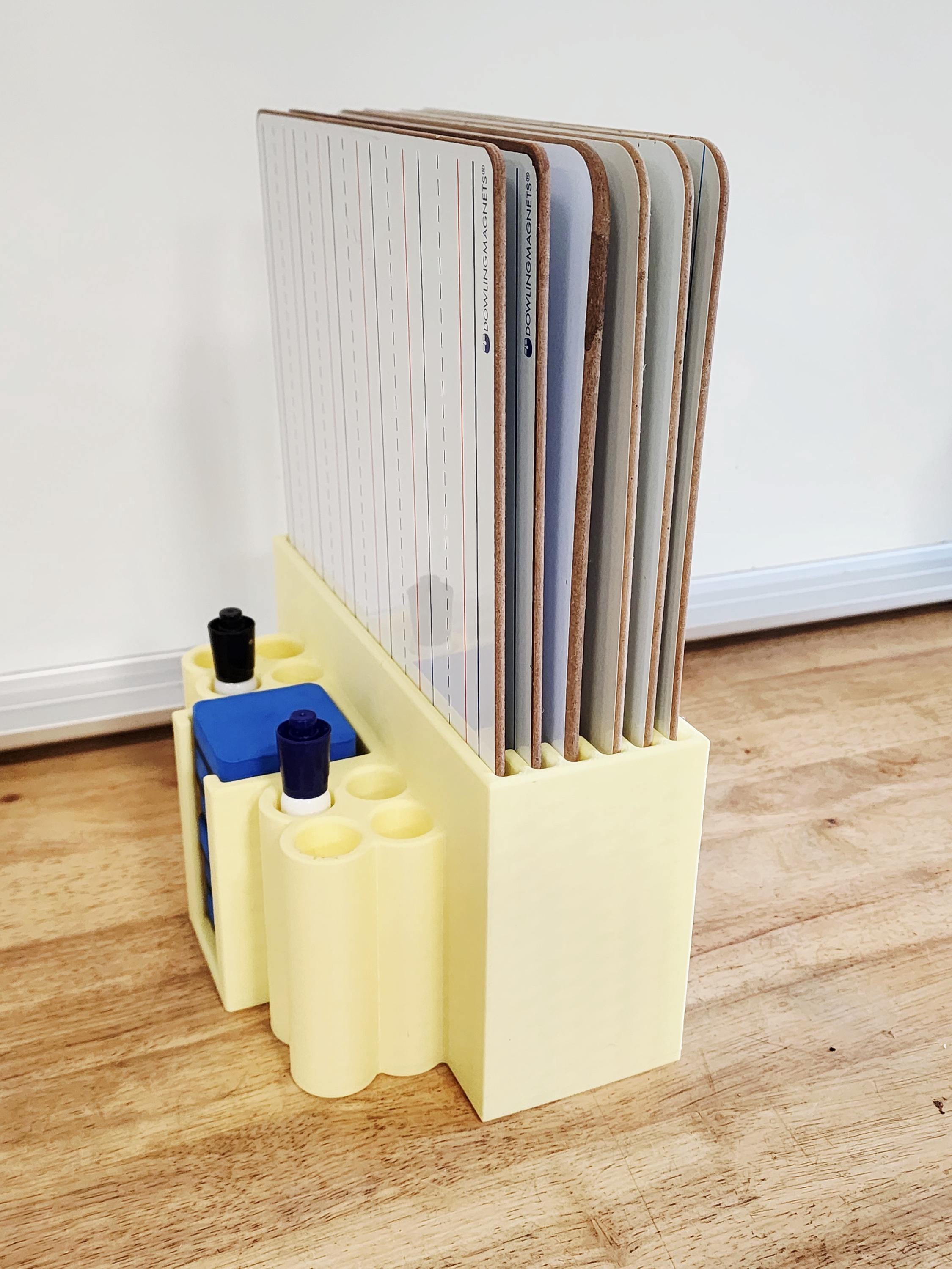 Whiteboard Holder (Holds 6 Whiteboards 9×12) – Option #3